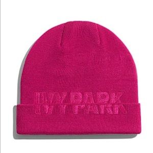 IVY PARK (“Icy Park”) Cut Off Logo Beanie - Bold Pink